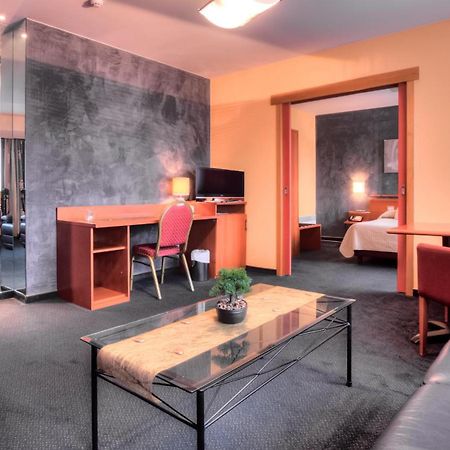 Hotel Tristar La Louvière Pokój zdjęcie