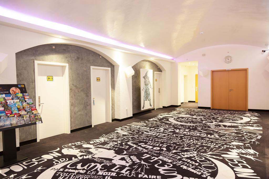 Hotel Tristar La Louvière Zewnętrze zdjęcie