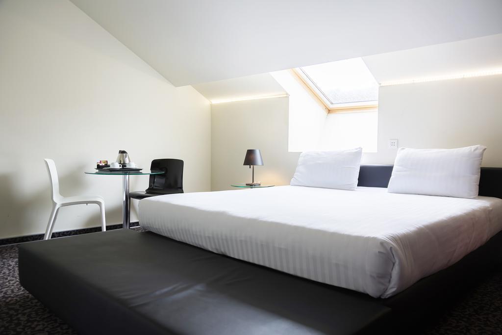 Hotel Tristar La Louvière Zewnętrze zdjęcie