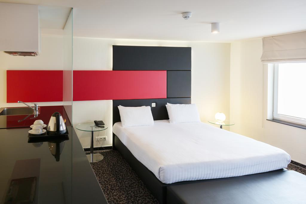 Hotel Tristar La Louvière Zewnętrze zdjęcie