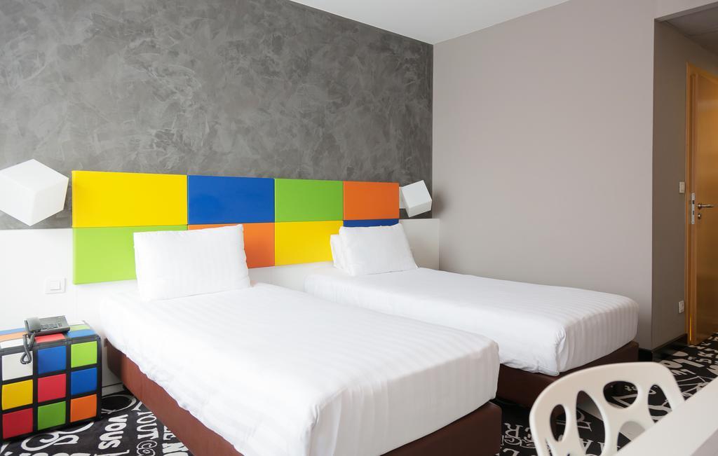 Hotel Tristar La Louvière Pokój zdjęcie