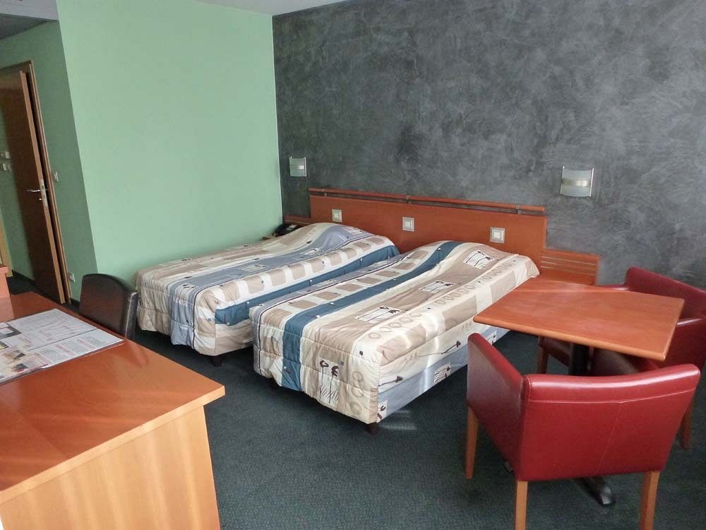 Hotel Tristar La Louvière Zewnętrze zdjęcie